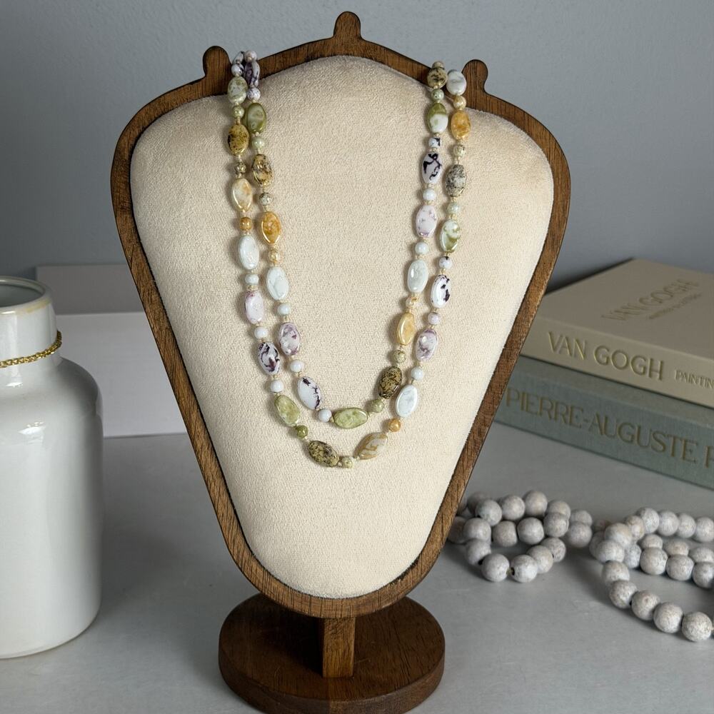 Beautiful Vintage 1980s Pastel Glass Porphyry Bead Flapper-Length Necklace 50"